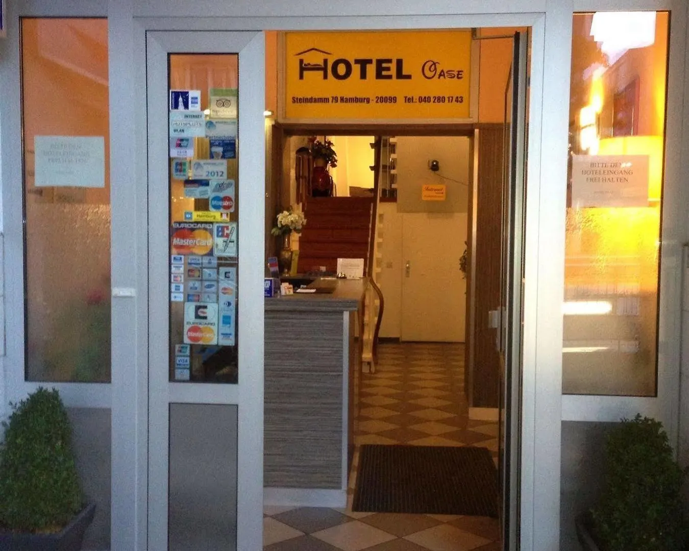 Itm Hotel Oase 2*, Hambourg